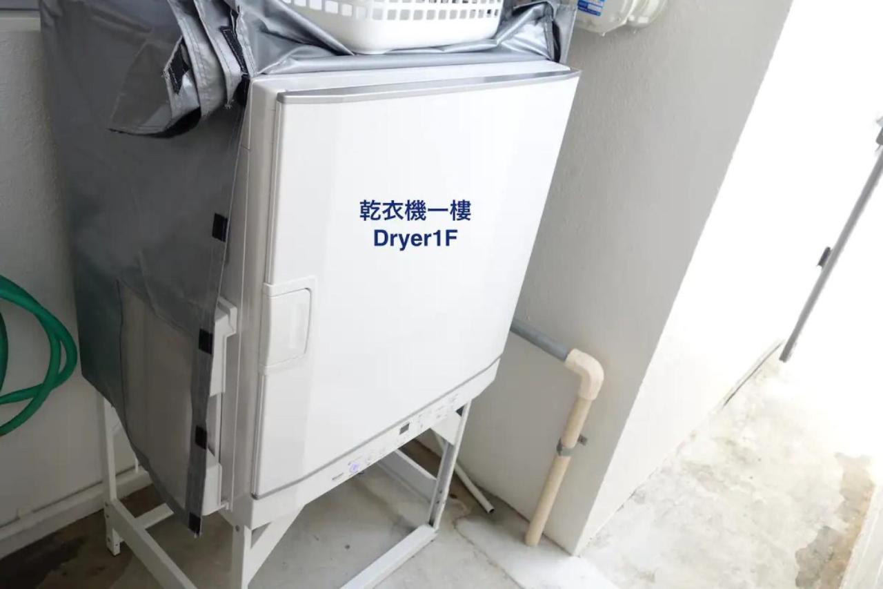Apartment Paradise Makishi: Okinawa Experience Steps From Kokusai Street *