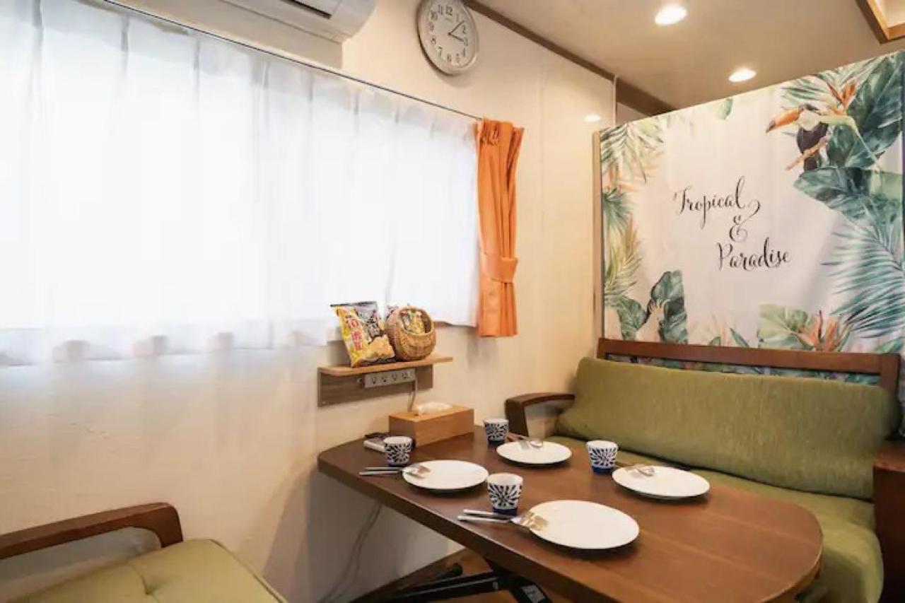 Paradise Makishi: Okinawa Experience Steps From Kokusai Street Apartment Naha