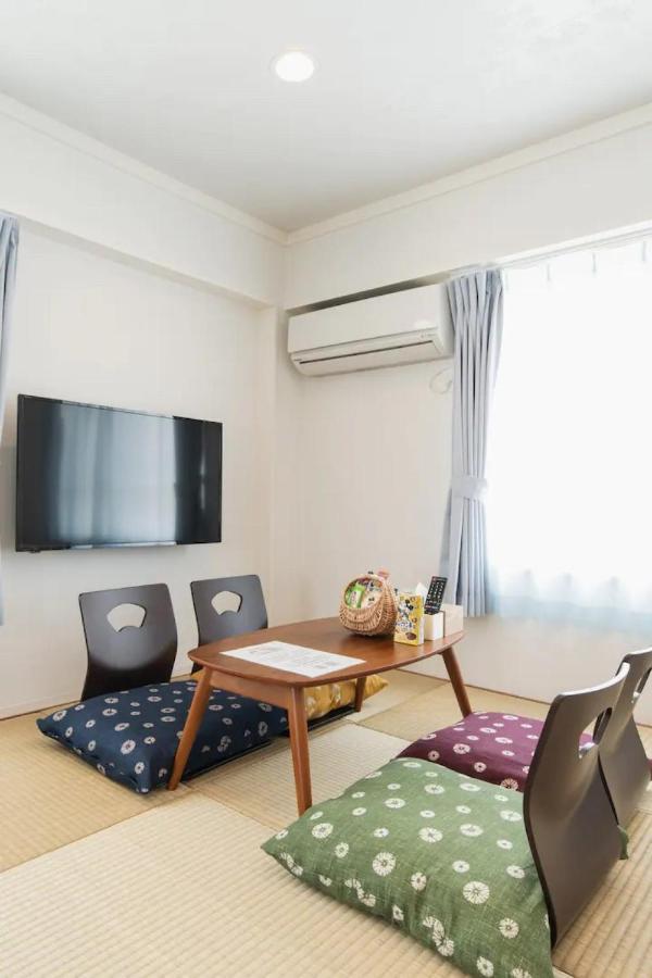 Paradise Makishi: Okinawa Experience Steps From Kokusai Street Apartment Naha